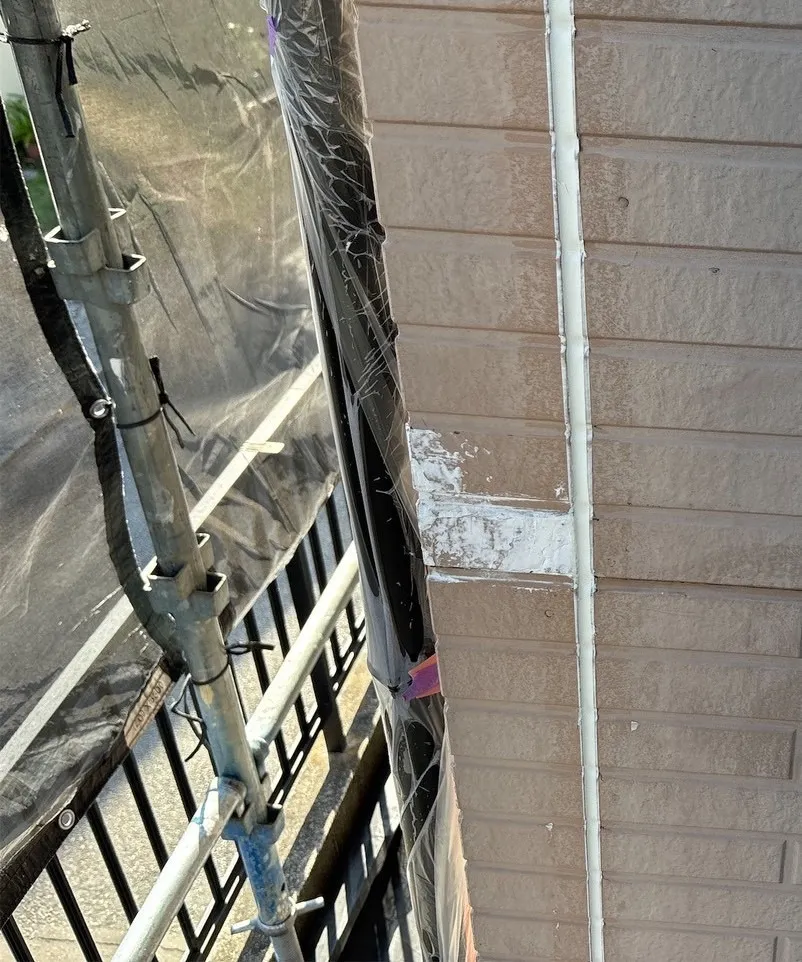 ひび割れを補修しました。