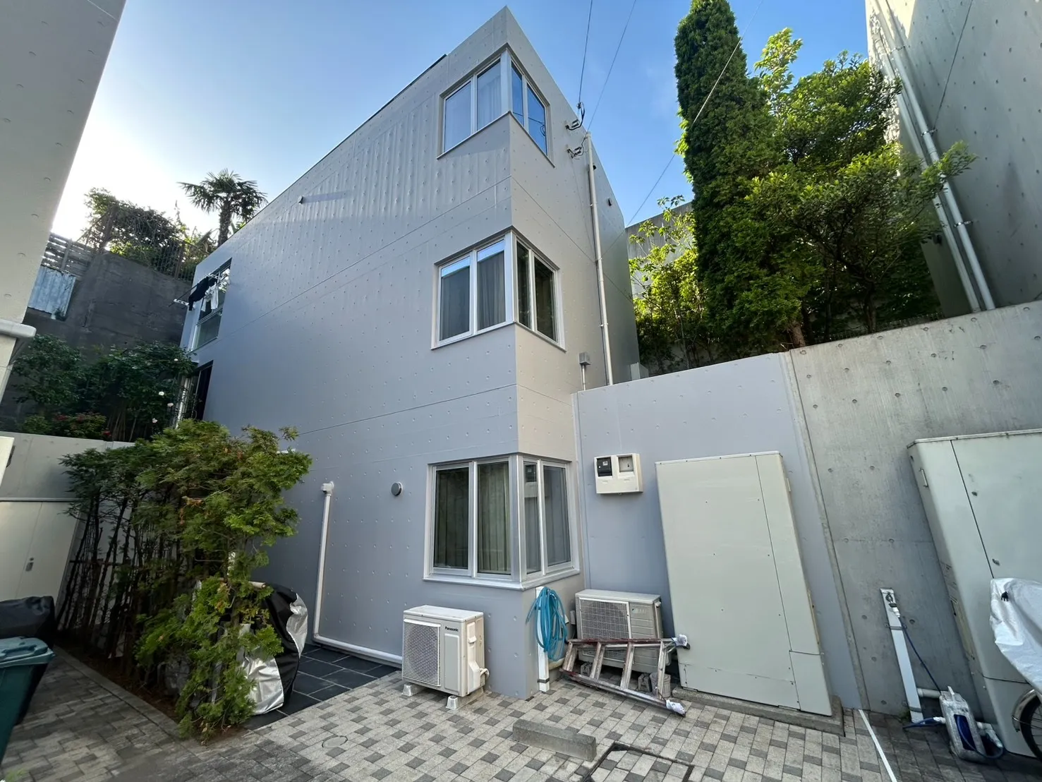 【東京都　世田谷区】外壁塗装・屋上防水工事