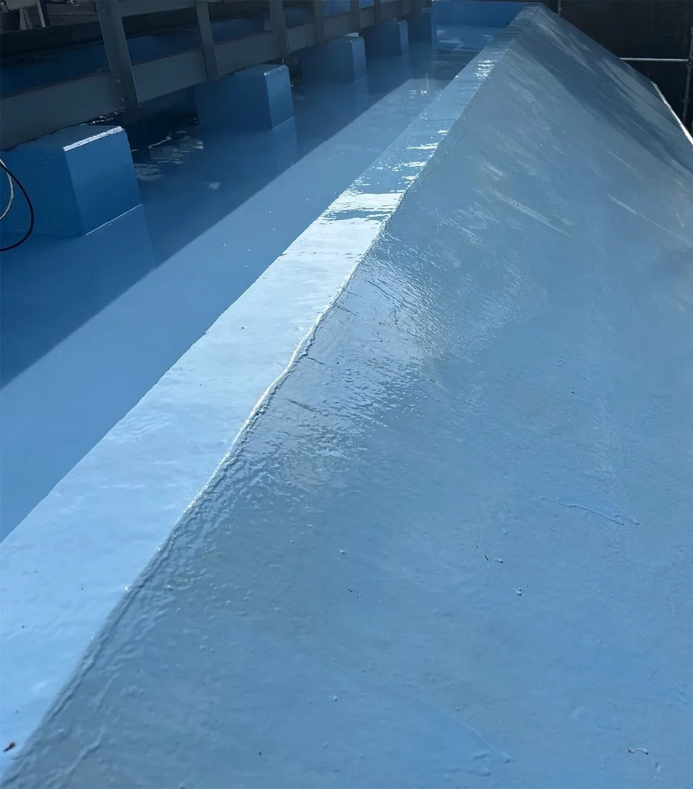 屋上防水　ウレタン2層目