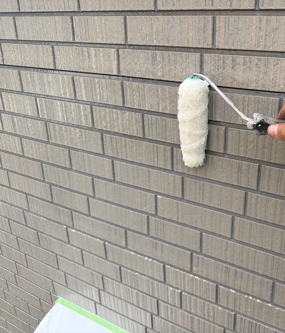 外壁　上塗り1回目