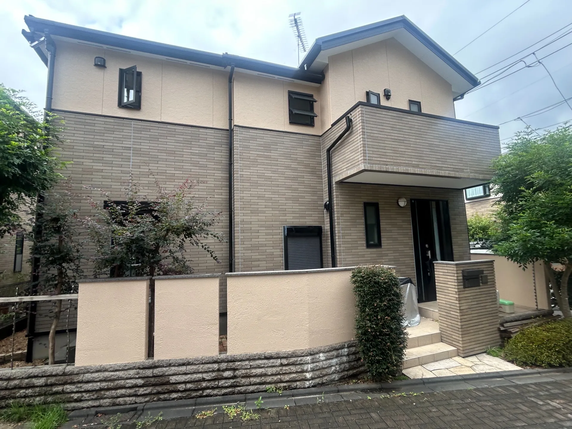 【東京都 世田谷区】屋根重ね葺き・外壁塗装工事
